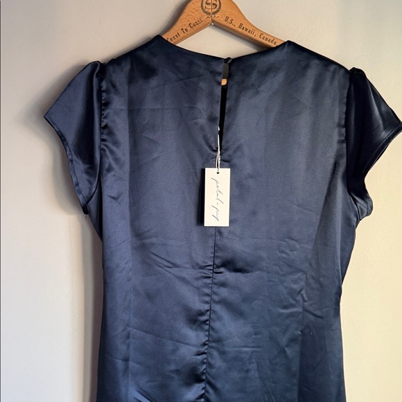 NEW Petal & Pup Lisbeth midi dress in navy satin Medium - Picture 9 of 13
